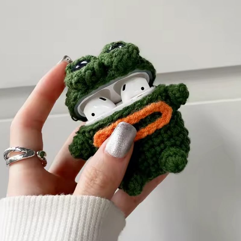 Handmade Knitting Frog™ - AirPods Case