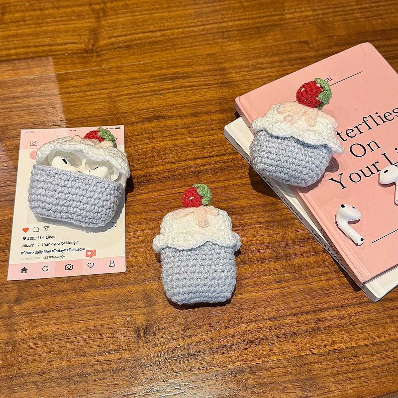 Handmade Knitting Cake™ - AirPods Case