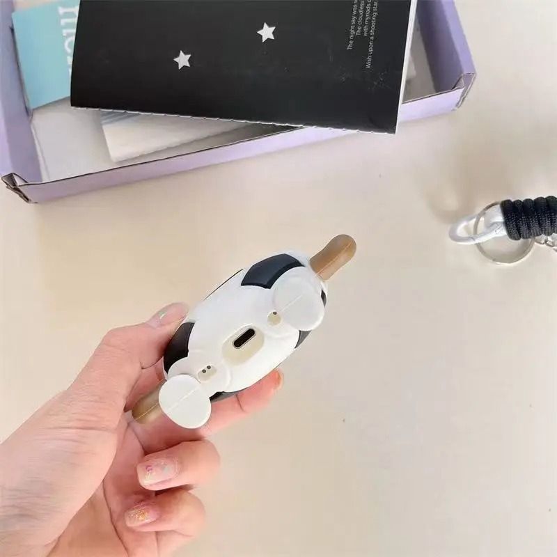 Cute Foot Ball™ - AirPods Case