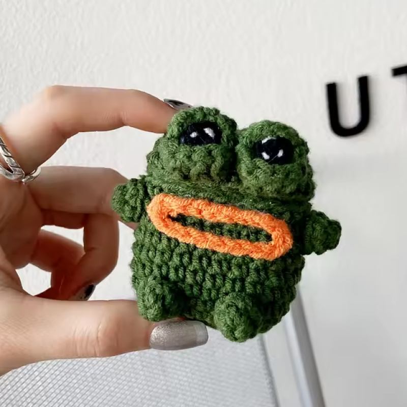 Handmade Knitting Frog™ - AirPods Case