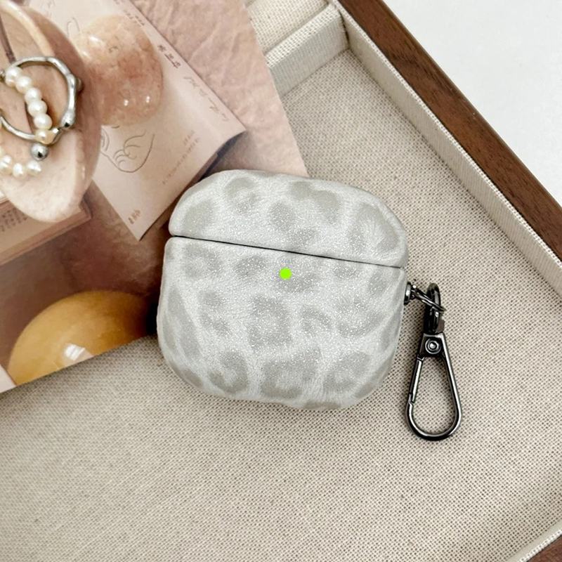 Leopard Pattern™ - AirPods Case