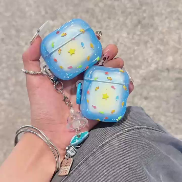 Load video: Star Moon™ - AirPods Case