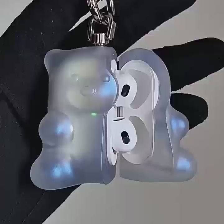 Load video: Gummy Bear™ - AirPods Case