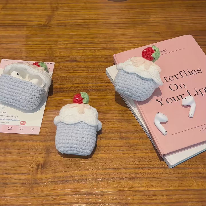 Load video: Handmade Knitting Cake™ - AirPods Case